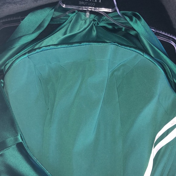 Terani Couture Emerald Satin Column Gown Size 2 - Picture 10 of 12